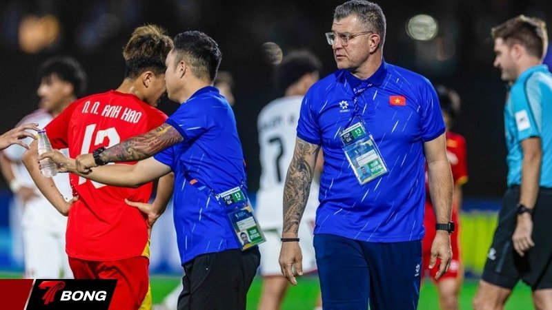 Niềm vui nhân đôi với ghi nhận từ châu lục